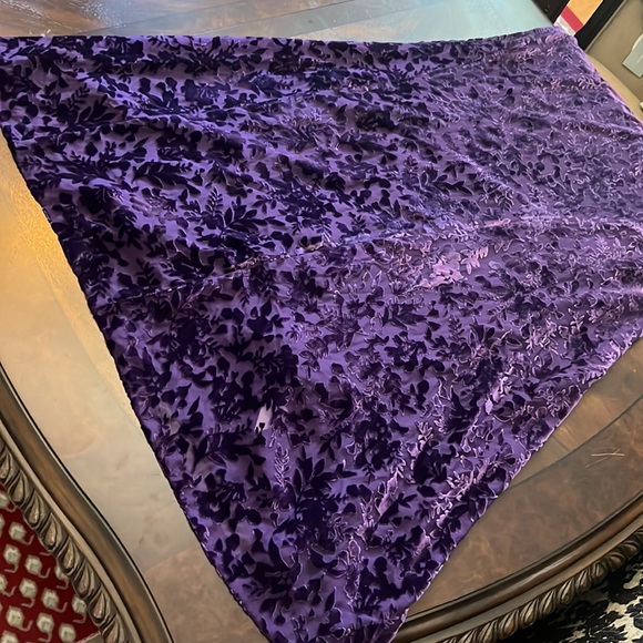 Lauren Ralph Lauren Velvet Burnout Crystal Embellished Halter Neck Sheath Gown - Picture 14 of 17